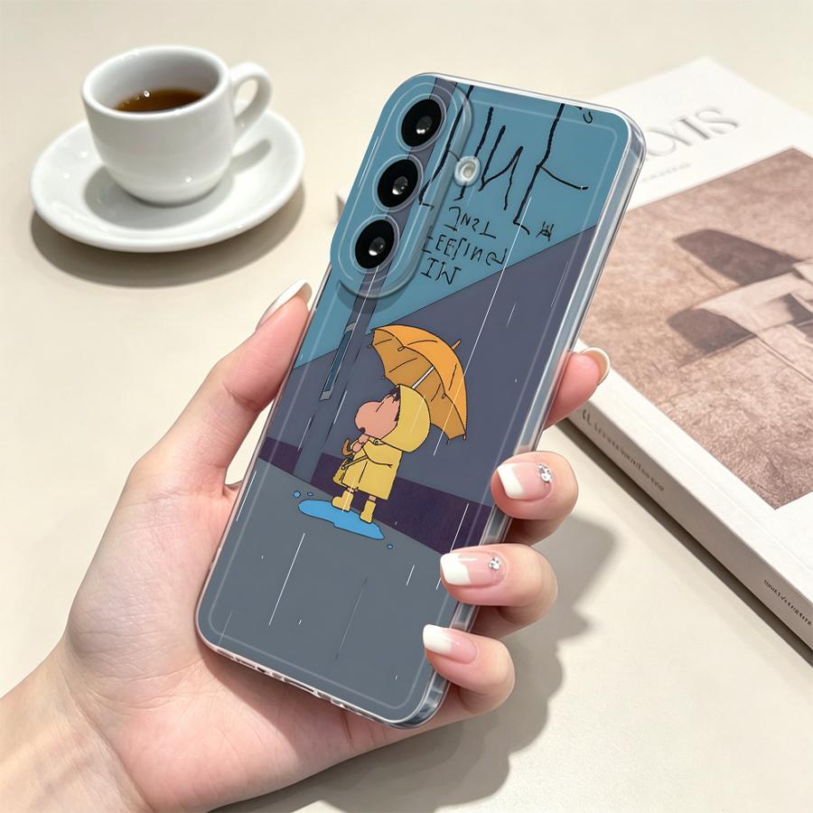 黄色い傘を持つ少年のスマホケース（Samsung Galax - Samsung Galaxy A55 のレビューと価格